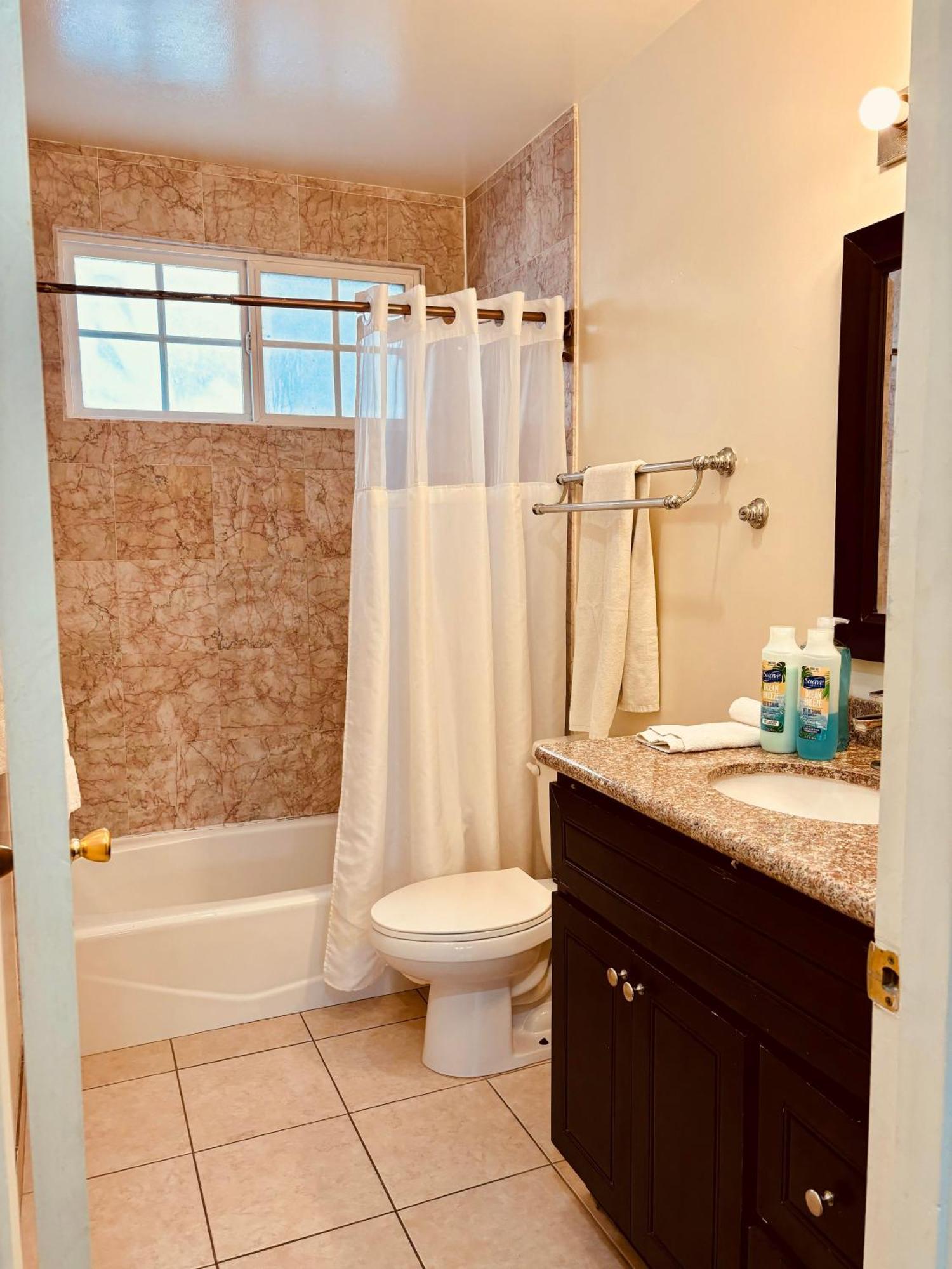 Centrally Located 2 Bed Ucla Apartment Los Angeles Ngoại thất bức ảnh